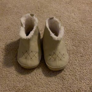 To &Me by Robeez Toddler girl boots size 18-24 month